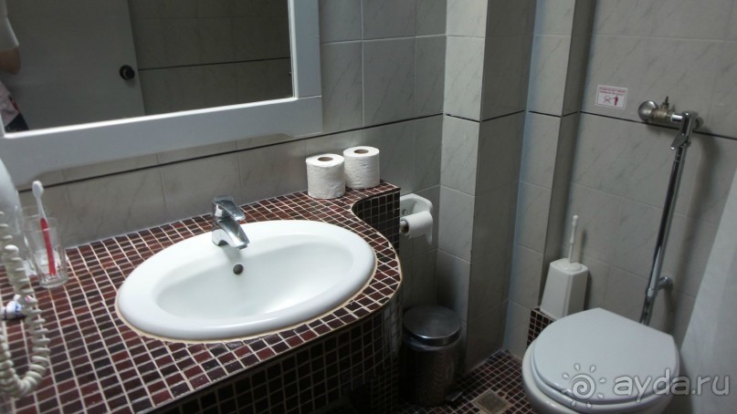 Твердая четверка, хороший отель