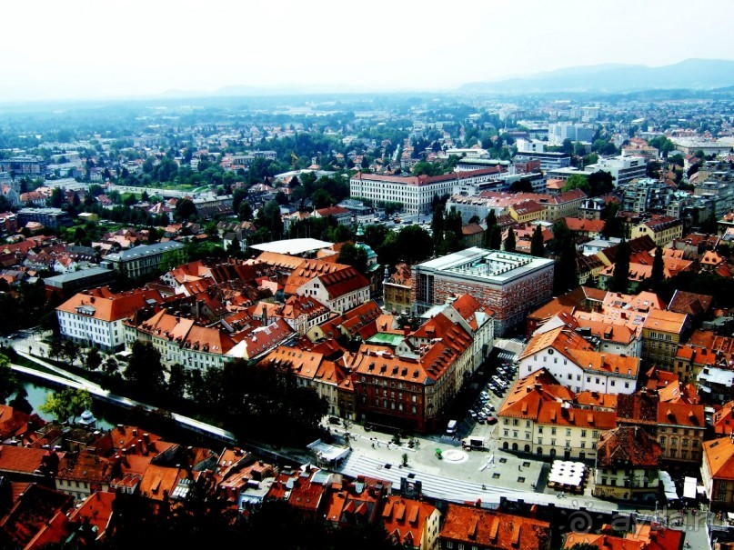 sLOVEnia