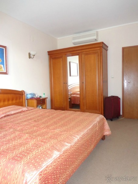 Estreya Residense 4*