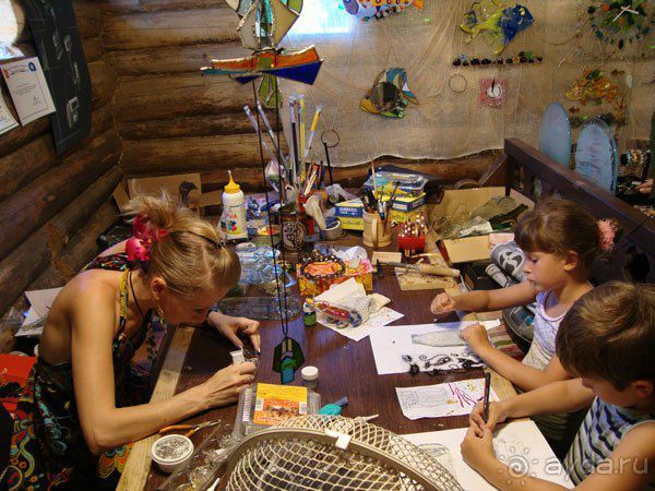 Почти как в песне у БГ "Город Золотой"