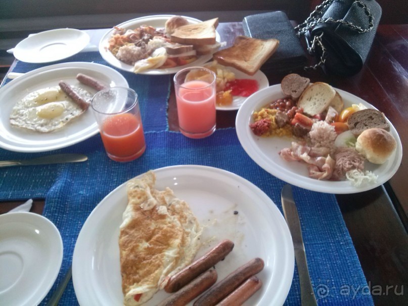 Романтично, пляж самый лучший на этом побережье