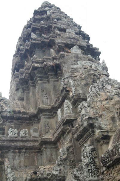 Для любителей экзотики-самое то. Острые ощущения от культуры и архитектурные шедевры обеспечены.