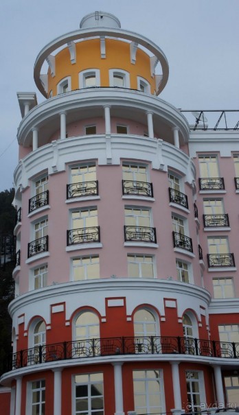 Пока Байкал закован в лёд