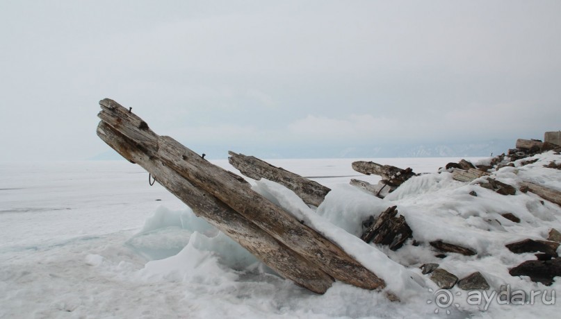 Пока Байкал закован в лёд