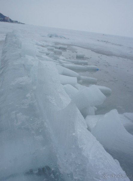 Пока Байкал закован в лёд