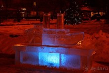 Нынешняя тематика ледового городка на сквере - достопримечательности Иркутска. Это ледокол на Ангаре