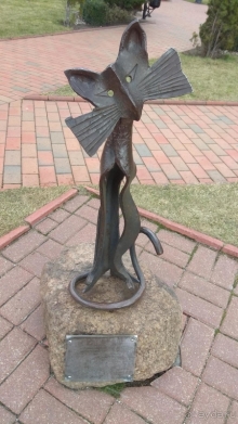 Альбом отзыва "Ни рыбы, ни деревни здесь нет. Но место живописное!"