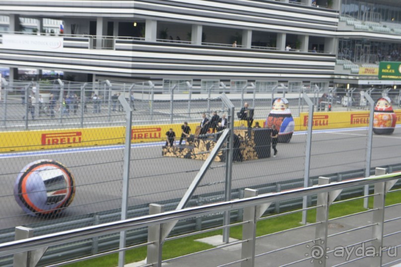 Альбом отзыва "Чудеса на виражах: как мы побывали на Формуле-1 в Сочи"