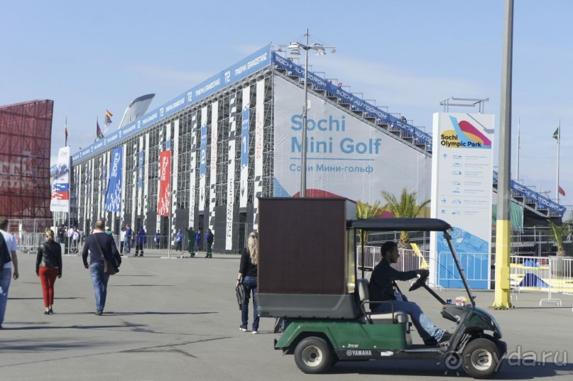 Альбом отзыва "Чудеса на виражах: как мы побывали на Формуле-1 в Сочи"