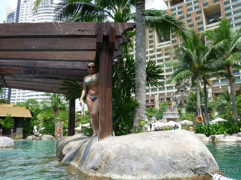 Сентара - тайский уголок с видом на Сиамский залив...