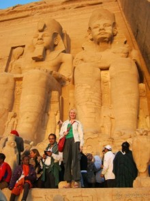 Храмы Рамзеса II и его супруги Нефертари в Абу Симбел.