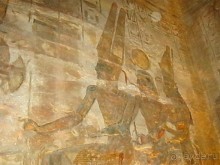 Храмы Рамзеса II и его супруги Нефертари в Абу Симбел.