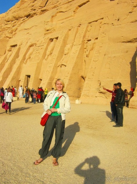 Храмы Рамзеса II и его супруги Нефертари в Абу Симбел.