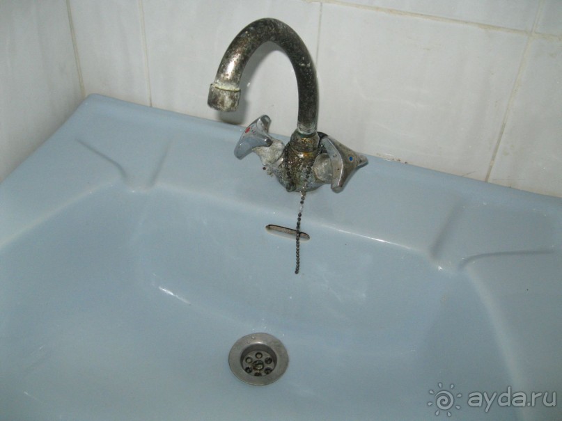 Для тех, кто ходит в номер только ночевать и то не каждый раз