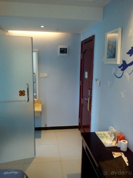 Отличный новый городской отель (2 звезды) на улице Инбиньлу