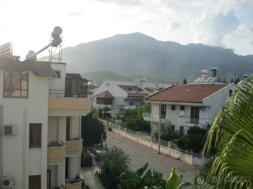 Отель скромный,чистый и с позитивным обслуживающим персоналом