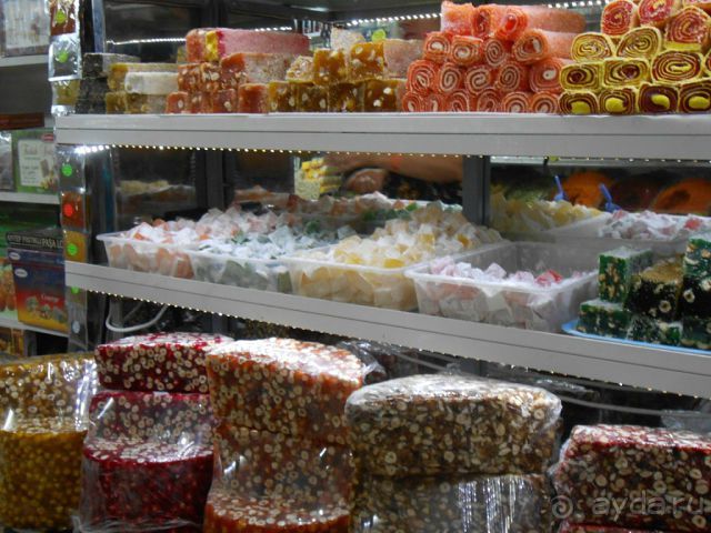 Отель скромный,чистый и с позитивным обслуживающим персоналом