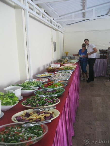 Отель скромный,чистый и с позитивным обслуживающим персоналом