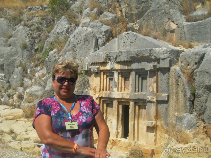 Отель скромный,чистый и с позитивным обслуживающим персоналом