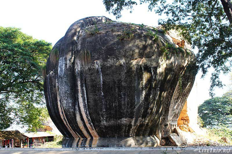 Очень большая недостроенная пагода Мингун.