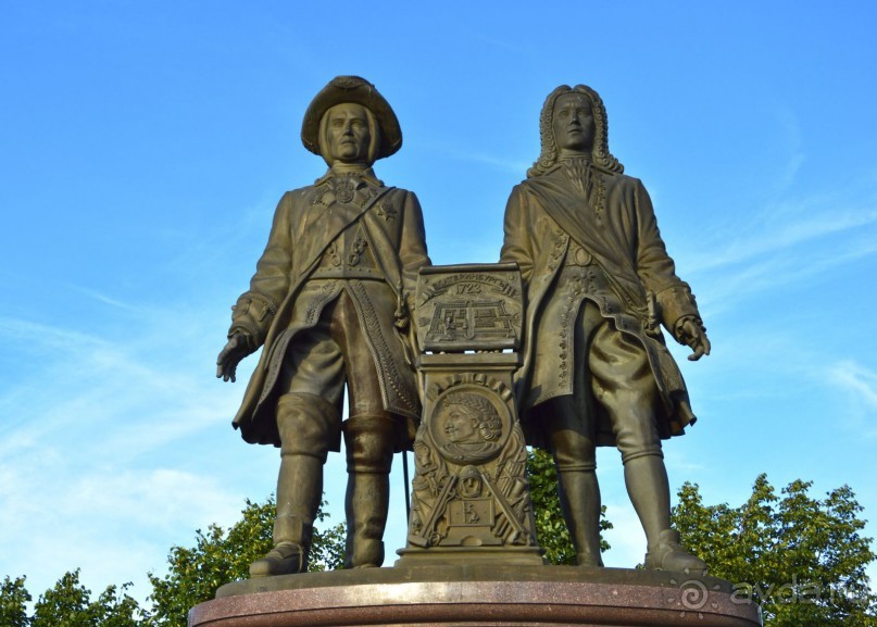 Екатеринбург-Невьянск-Тобольск.Часть 2. Екатеринбург по красной линии и не только...