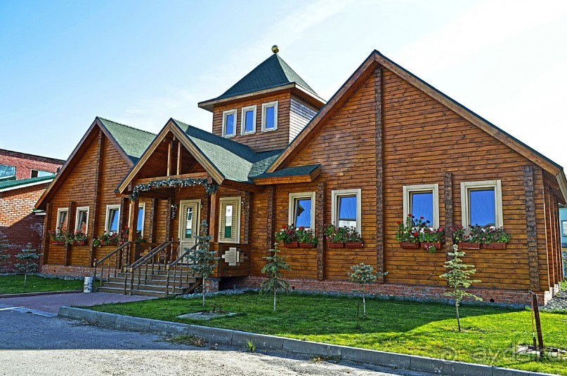 Здесь НОВЫЙ ГОД круглый год !