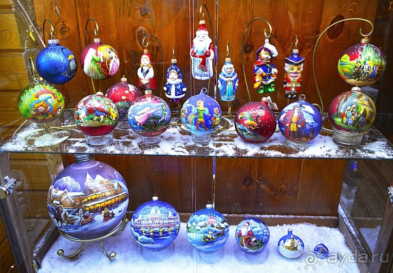 Здесь НОВЫЙ ГОД круглый год !