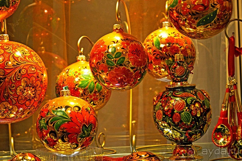 Здесь НОВЫЙ ГОД круглый год !