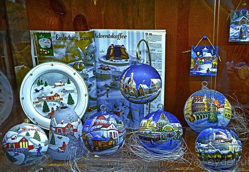 Здесь НОВЫЙ ГОД круглый год !