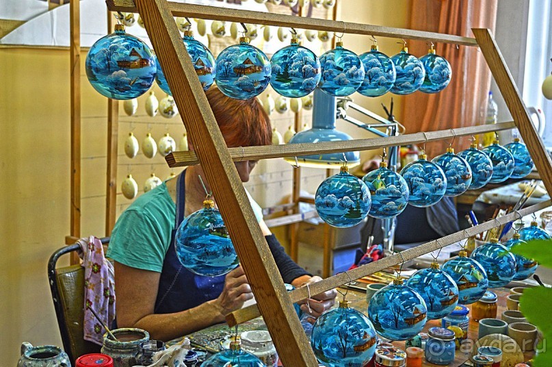 Здесь НОВЫЙ ГОД круглый год !