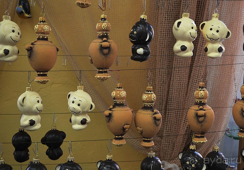 Здесь НОВЫЙ ГОД круглый год !