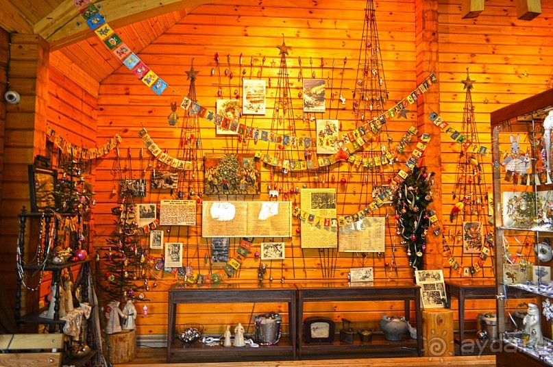 Здесь НОВЫЙ ГОД круглый год !