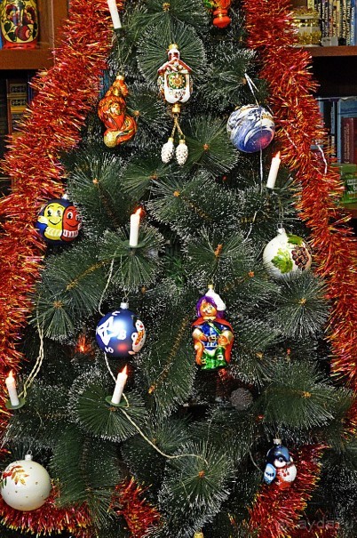 Здесь НОВЫЙ ГОД круглый год !