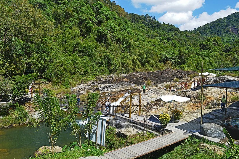Экскурсии из Нячанга. ВОДОПАД ЯНГ БЕЙ.