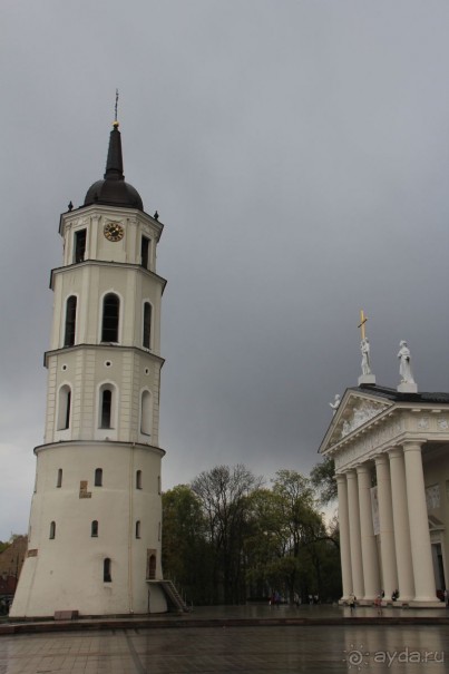 Кафедральная площадь