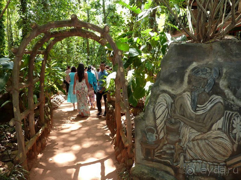 Классический пример, когда вас развели на деньги, но вы остались счастливы!