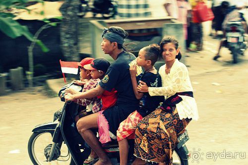 Мопеды - альтернативный транспорт на Бали