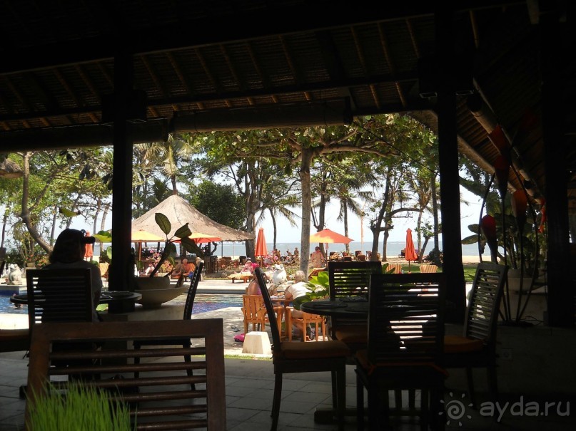 отличный вид,обслуживание,дружелюбие персонала,полный позитив.