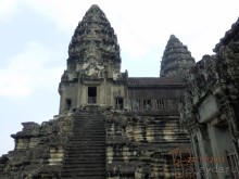 Стоит ли самостоятельно посетить Вьетнам и Камбоджу