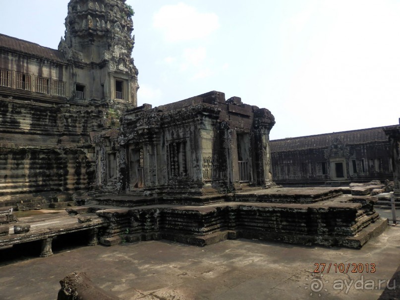 Стоит ли самостоятельно посетить Вьетнам и Камбоджу