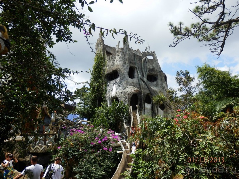 Стоит ли самостоятельно посетить Вьетнам и Камбоджу