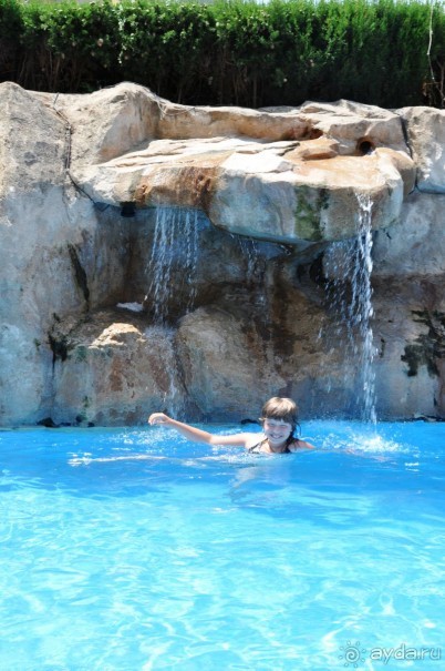 Для таких активных, как мы - даже шалаш подошёл бы)))