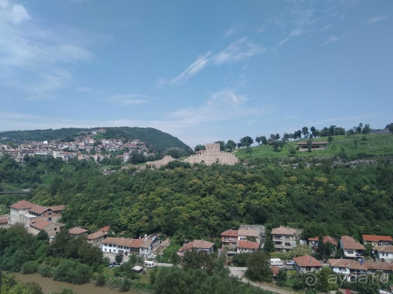 Средневековая крепость близ реки Янтра