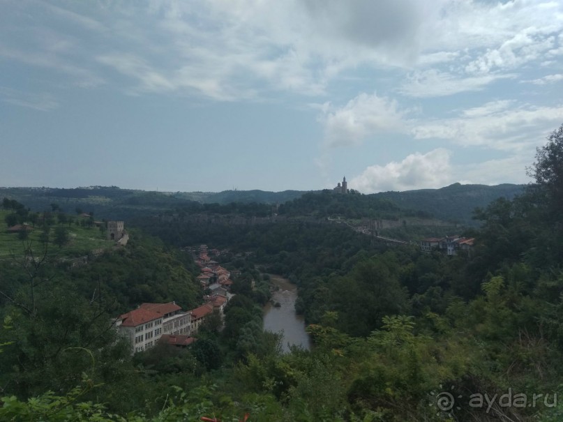 Средневековая крепость близ реки Янтра