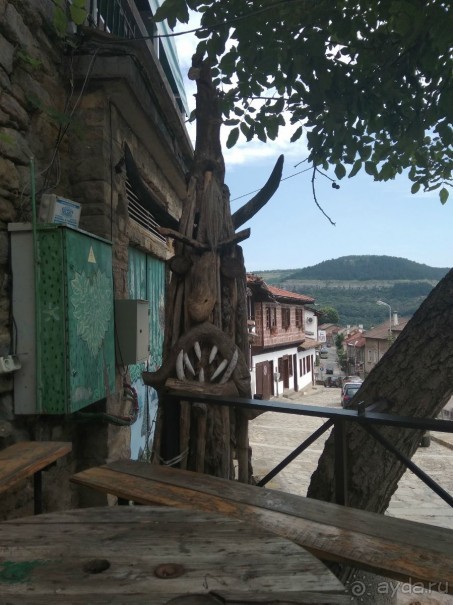 Средневековая крепость близ реки Янтра