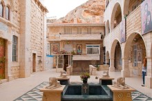 Сирия: Сейдная, Маалюля, замок Крак Де Шевалье