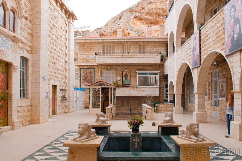 Сирия: Сейдная, Маалюля, замок Крак Де Шевалье