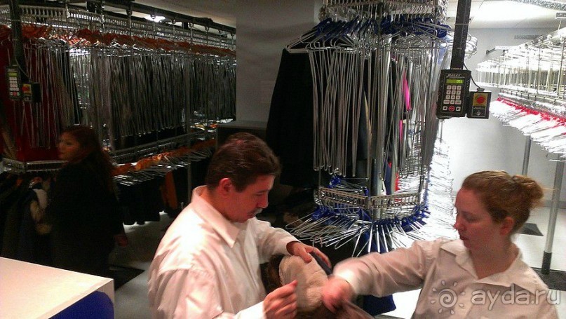 Музей современного искусства (Museum of Modern Art) Музей современного искусства (Museum of Modern Art)