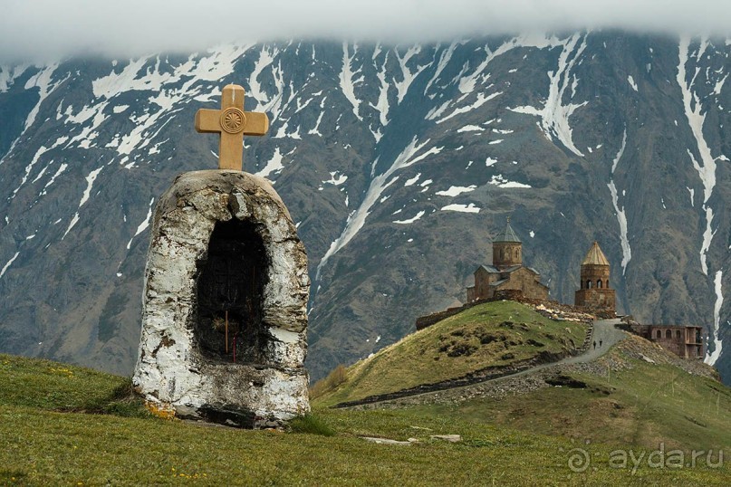 Волшебный Казбек или прогулка из Степанцминды к Троицкой церкви в Гергети