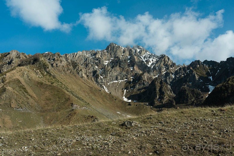 Волшебный Казбек или прогулка из Степанцминды к Троицкой церкви в Гергети